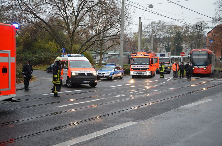 VU Koeln Buchforst Karlsruherstr P08.JPG